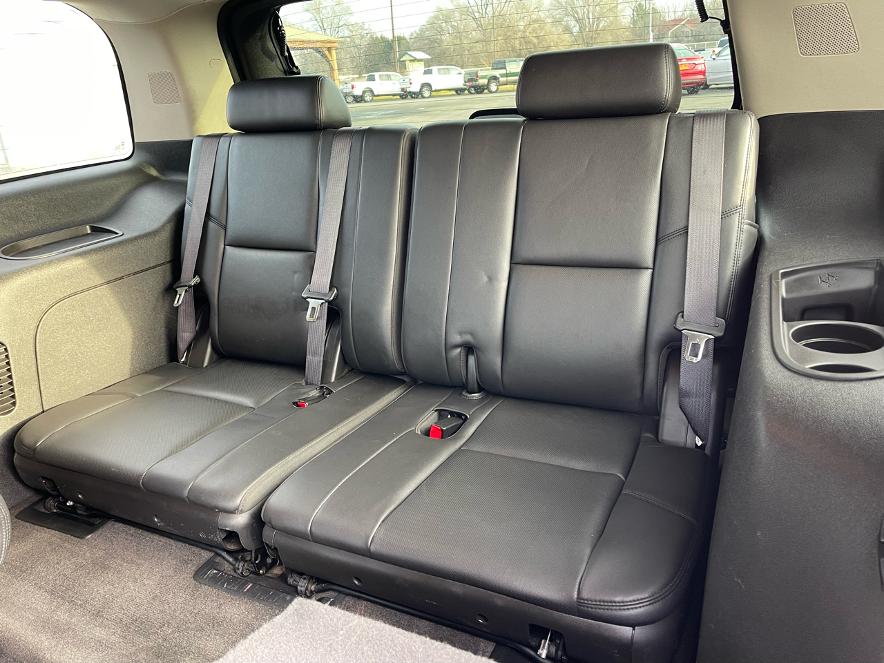GMC Yukon AWD 4dr 1500 Denali 2012
