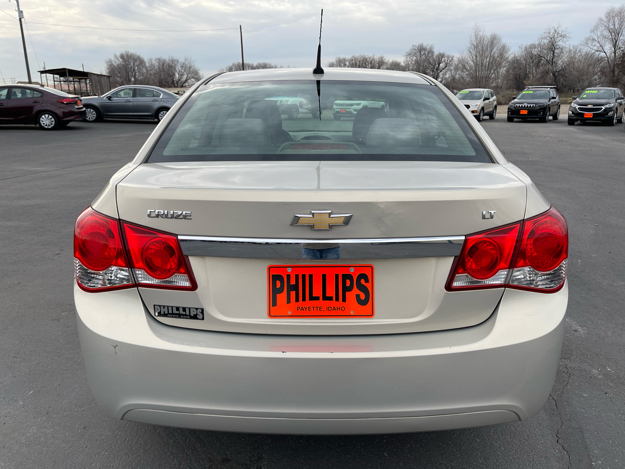 Chevrolet Cruze 4dr Sdn LT w/1LT 2011