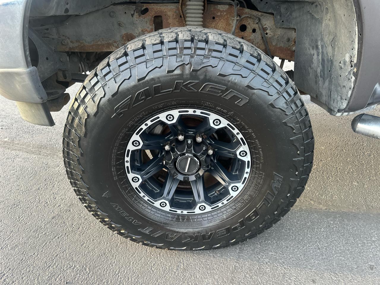 Ford Super Duty F-250 Crew Cab 156" XLT 4WD 2002