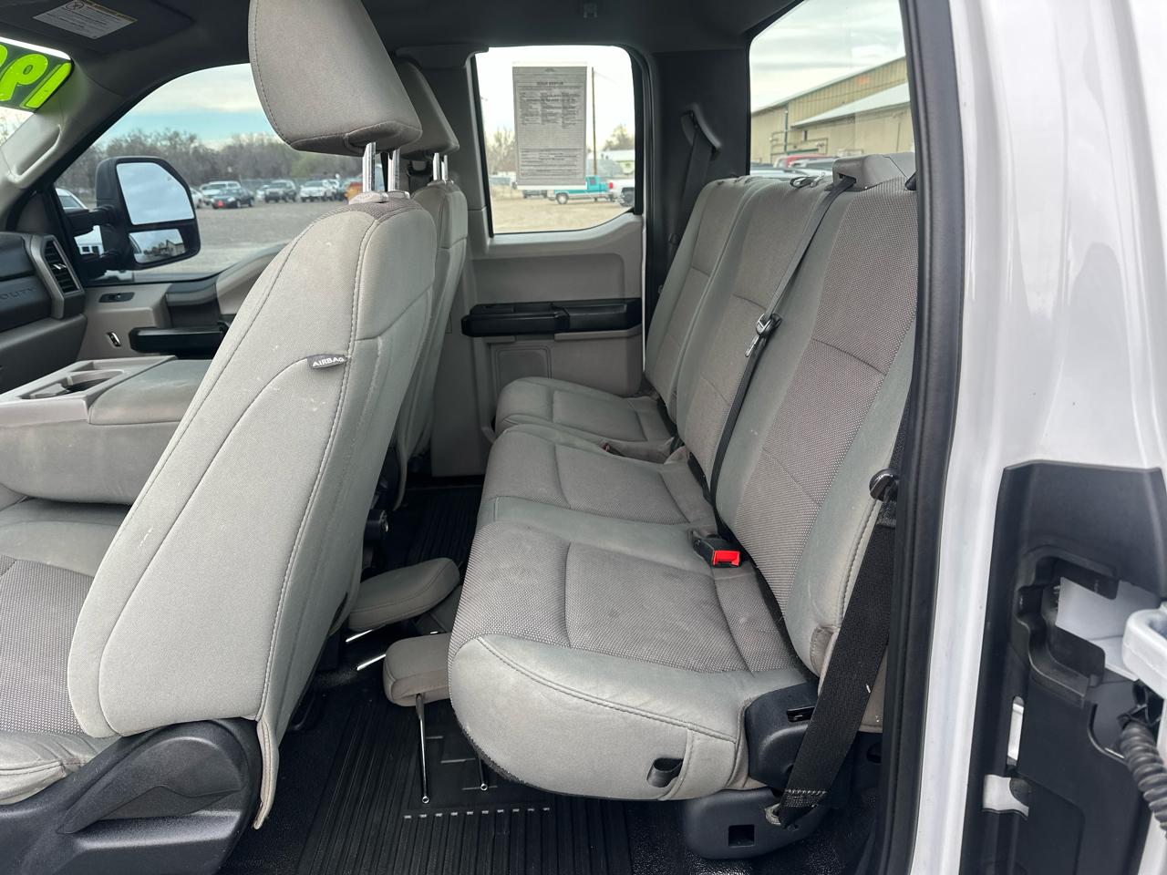 Ford Super Duty F-250 SRW XL 4WD SuperCab 8' Box 2021