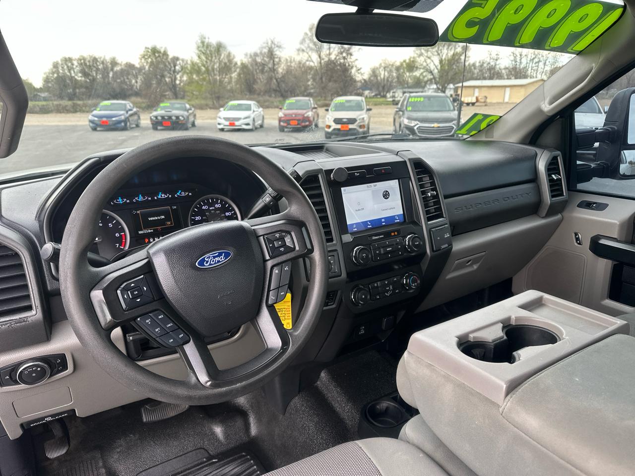 Ford Super Duty F-250 SRW XL 4WD SuperCab 8' Box 2021