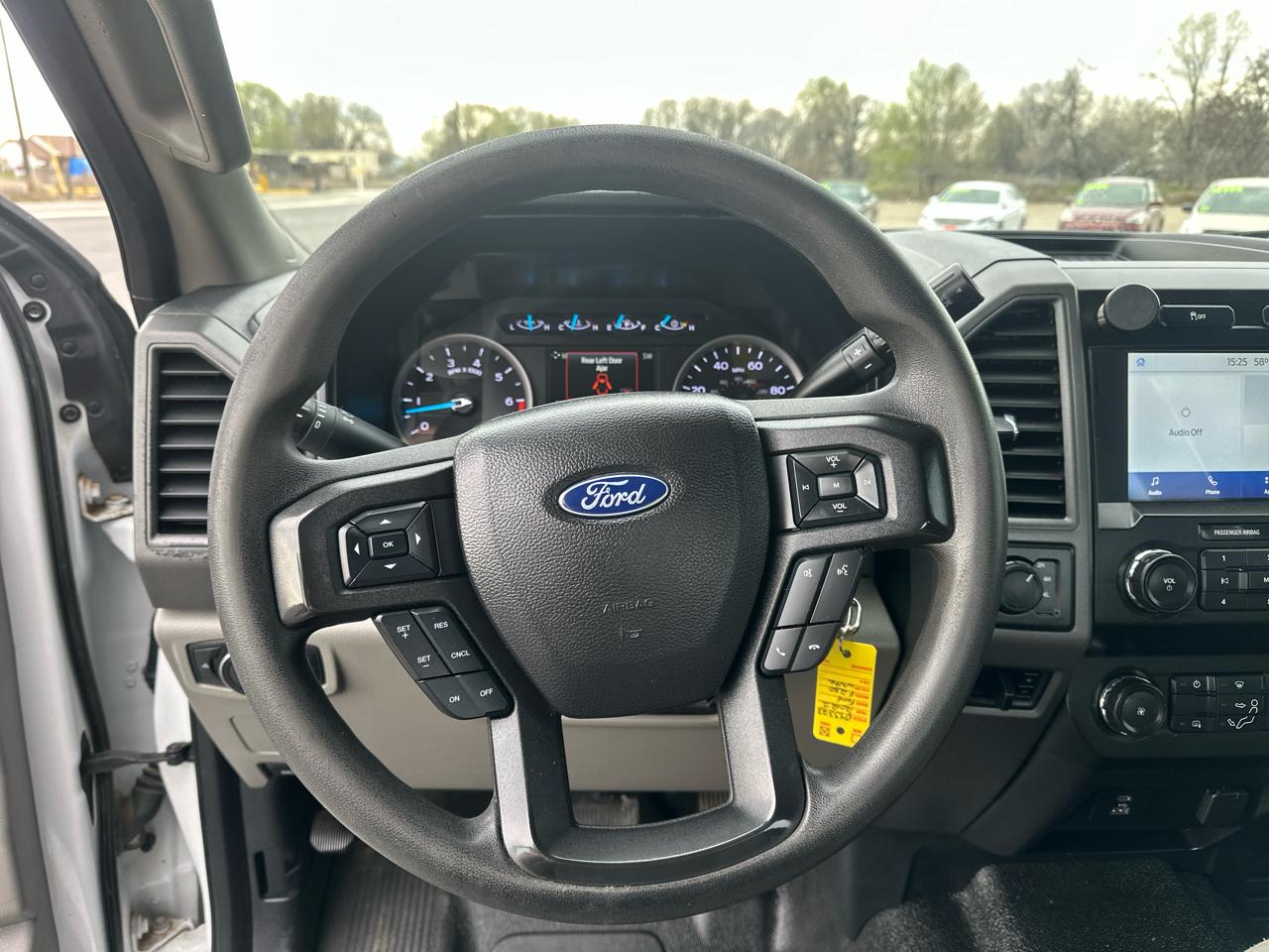 Ford Super Duty F-250 SRW XL 4WD SuperCab 8' Box 2021