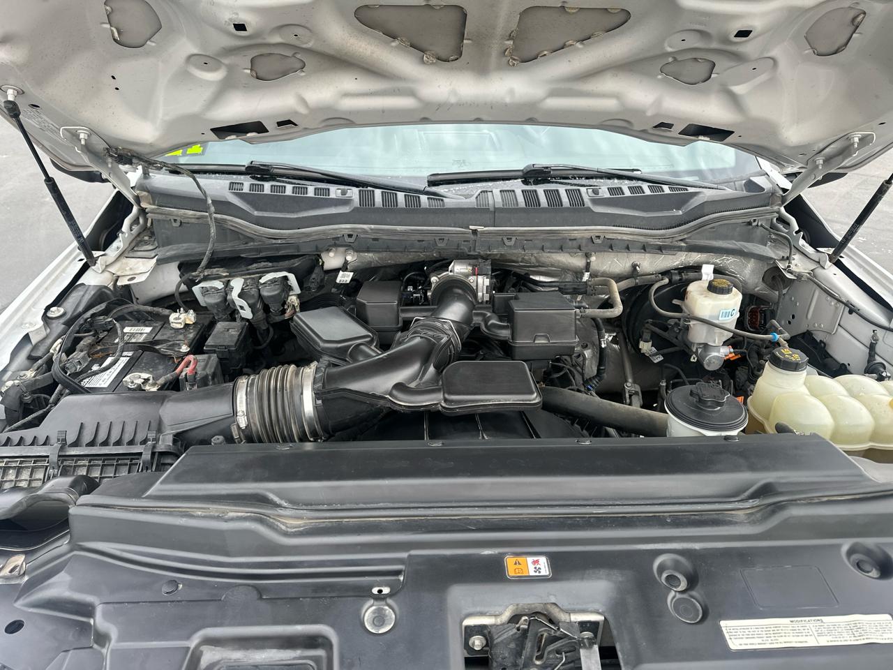 Ford Super Duty F-250 SRW XL 4WD SuperCab 8' Box 2021