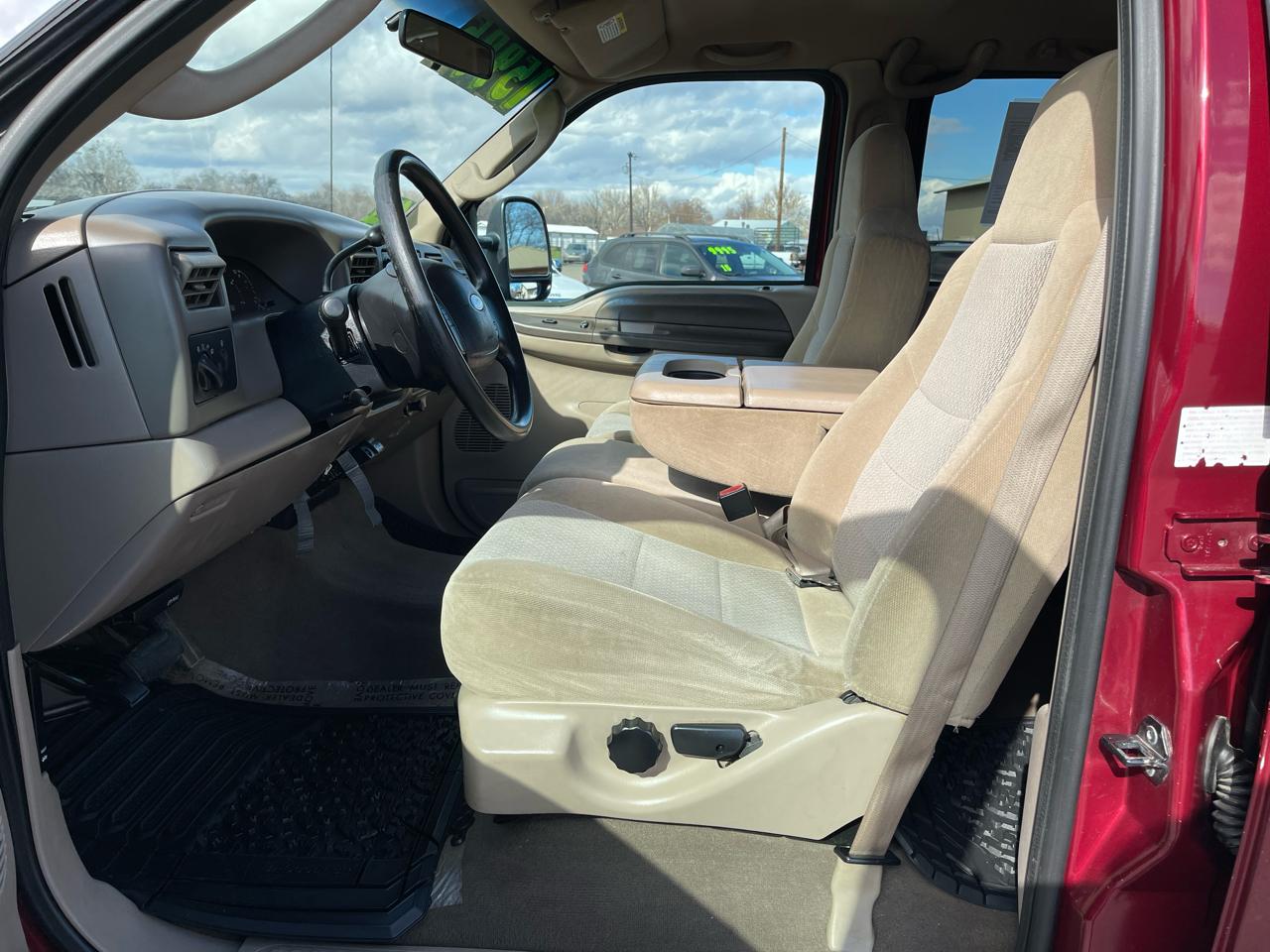 Ford Super Duty F-250 Crew Cab 172" XLT 4WD 2004