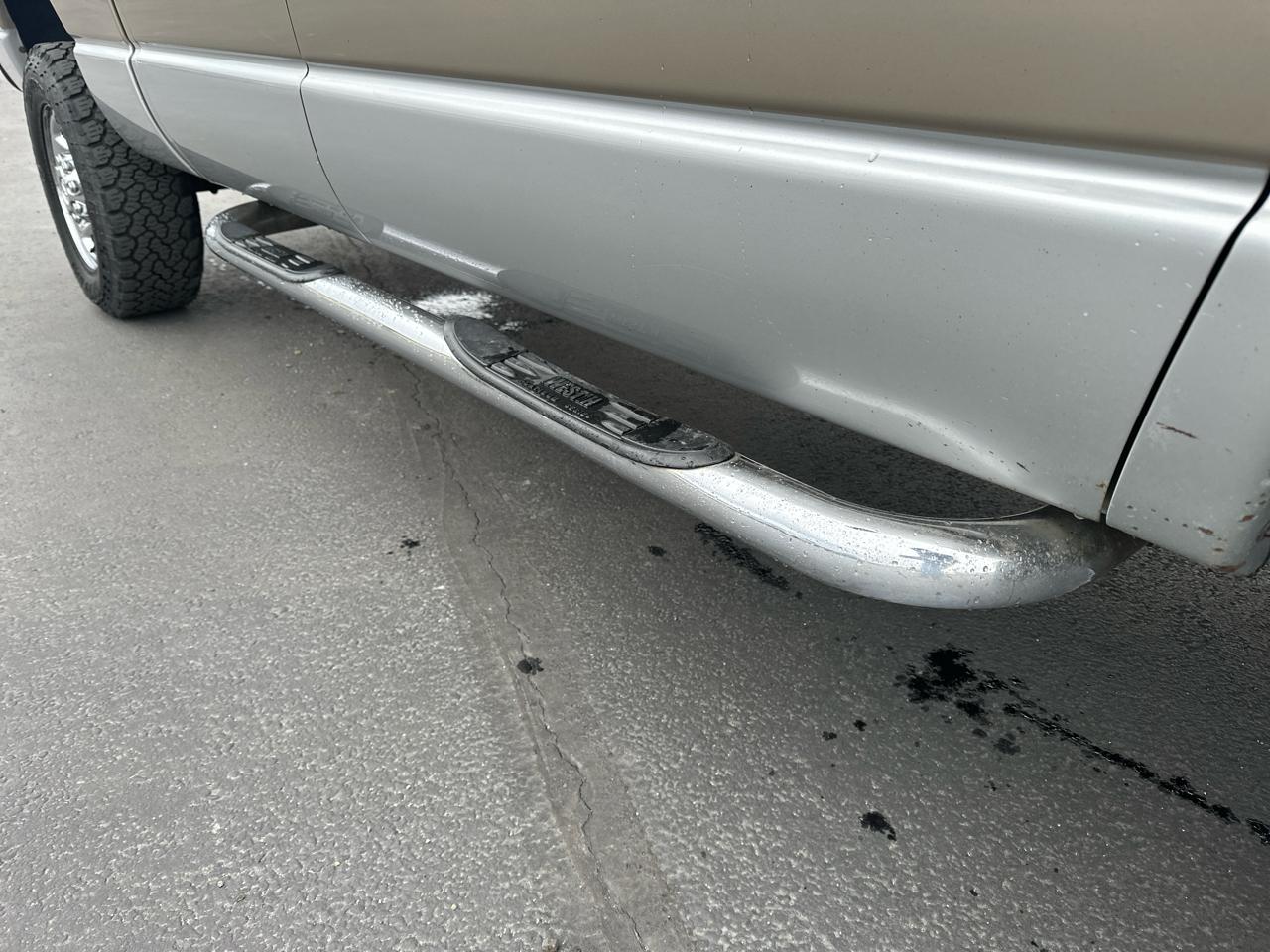 Dodge Ram 2500 4dr Quad Cab 140.5" WB 4WD SLT 2003