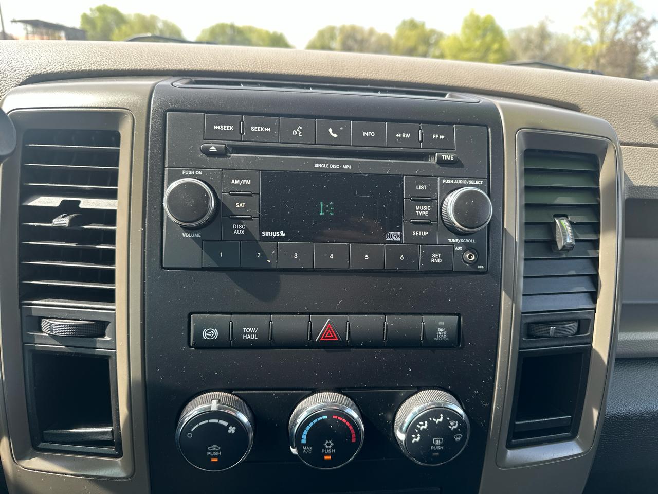 RAM 2500 4WD Crew Cab 169" ST 2011