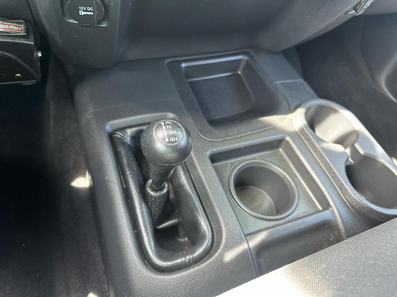 RAM 2500 4WD Crew Cab 169" ST 2011