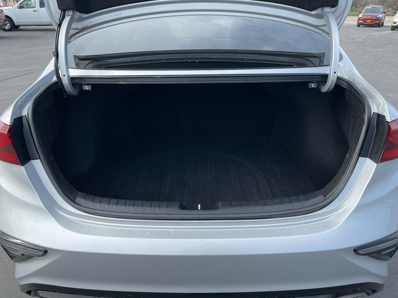 Kia Forte LXS IVT 2020