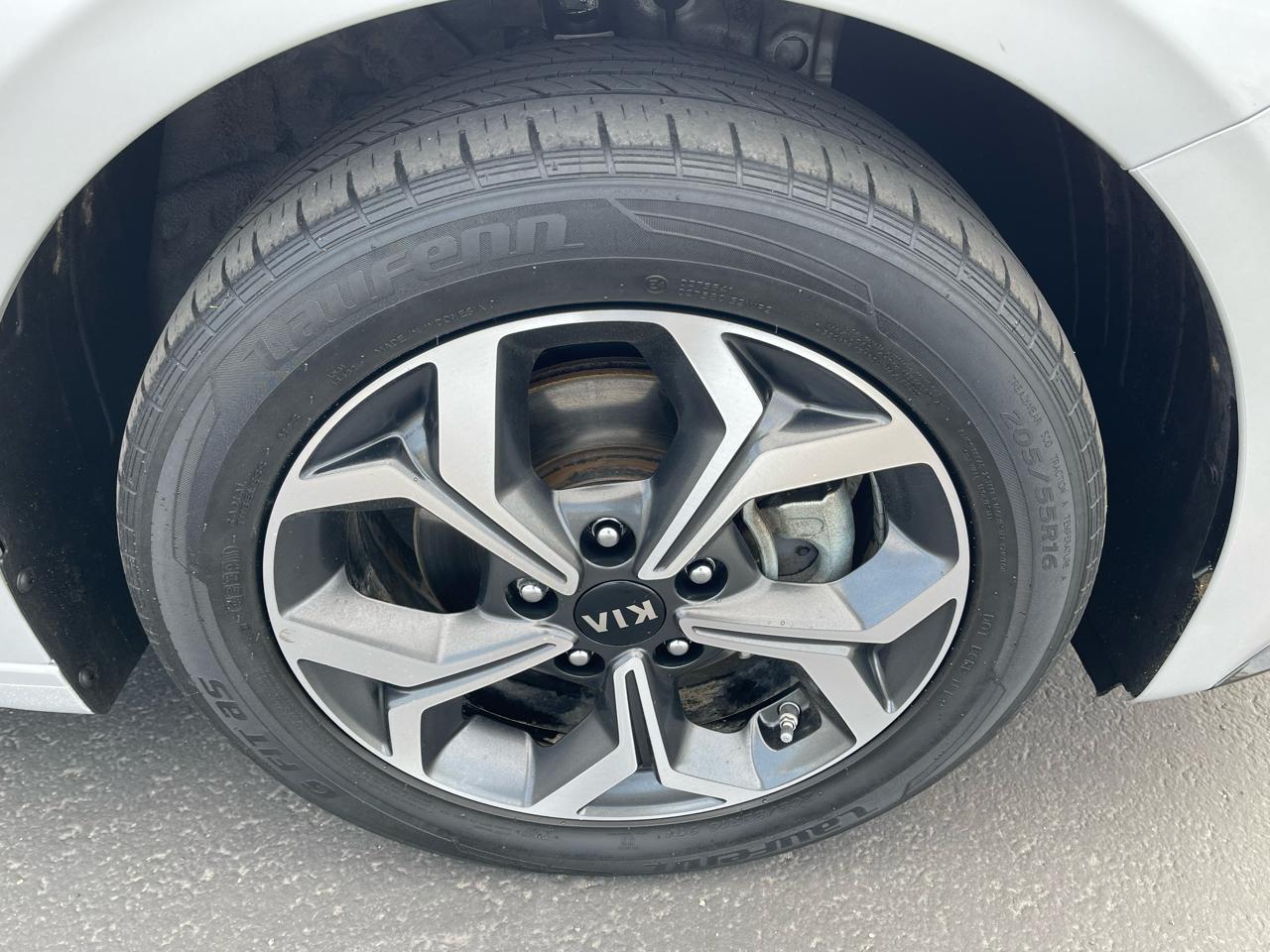 Kia Forte LXS IVT 2020