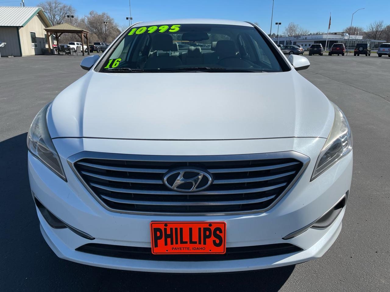Hyundai Sonata 4dr Sdn 2.4L SE 2016