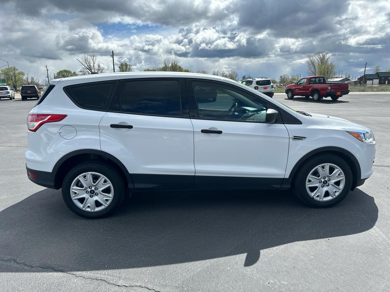 Ford Escape FWD 4dr S 2014