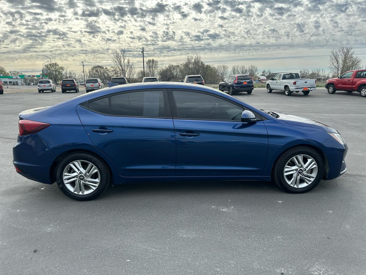Hyundai Elantra SEL IVT 2020