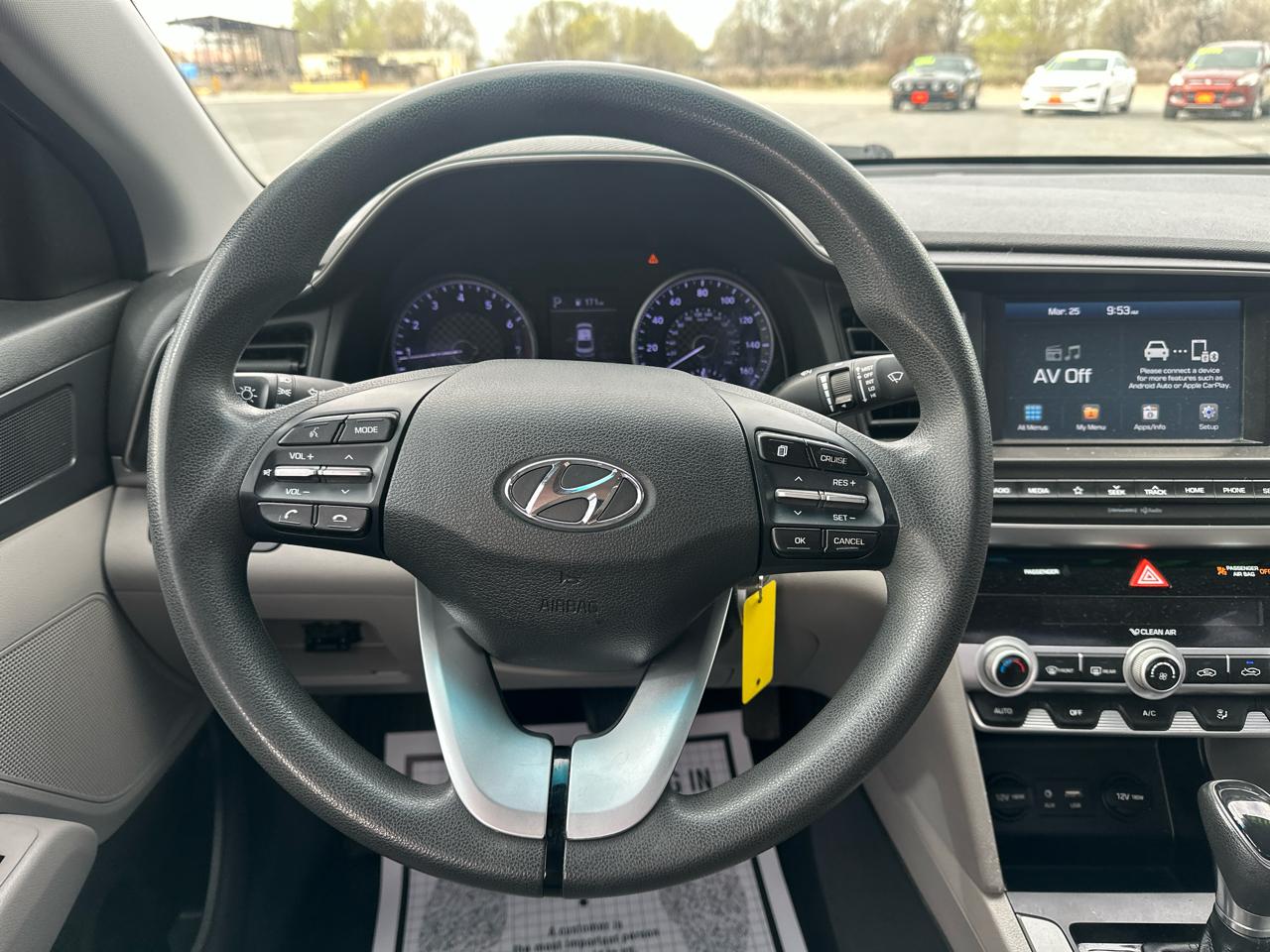 Hyundai Elantra SEL IVT 2020