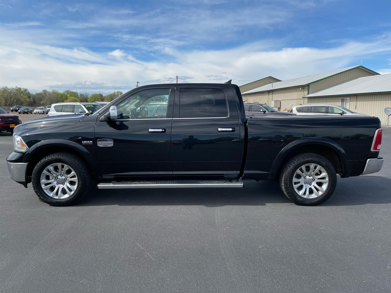 RAM 1500 Longhorn 4x4 Crew Cab 6'4" Box *Ltd Avail* 2018
