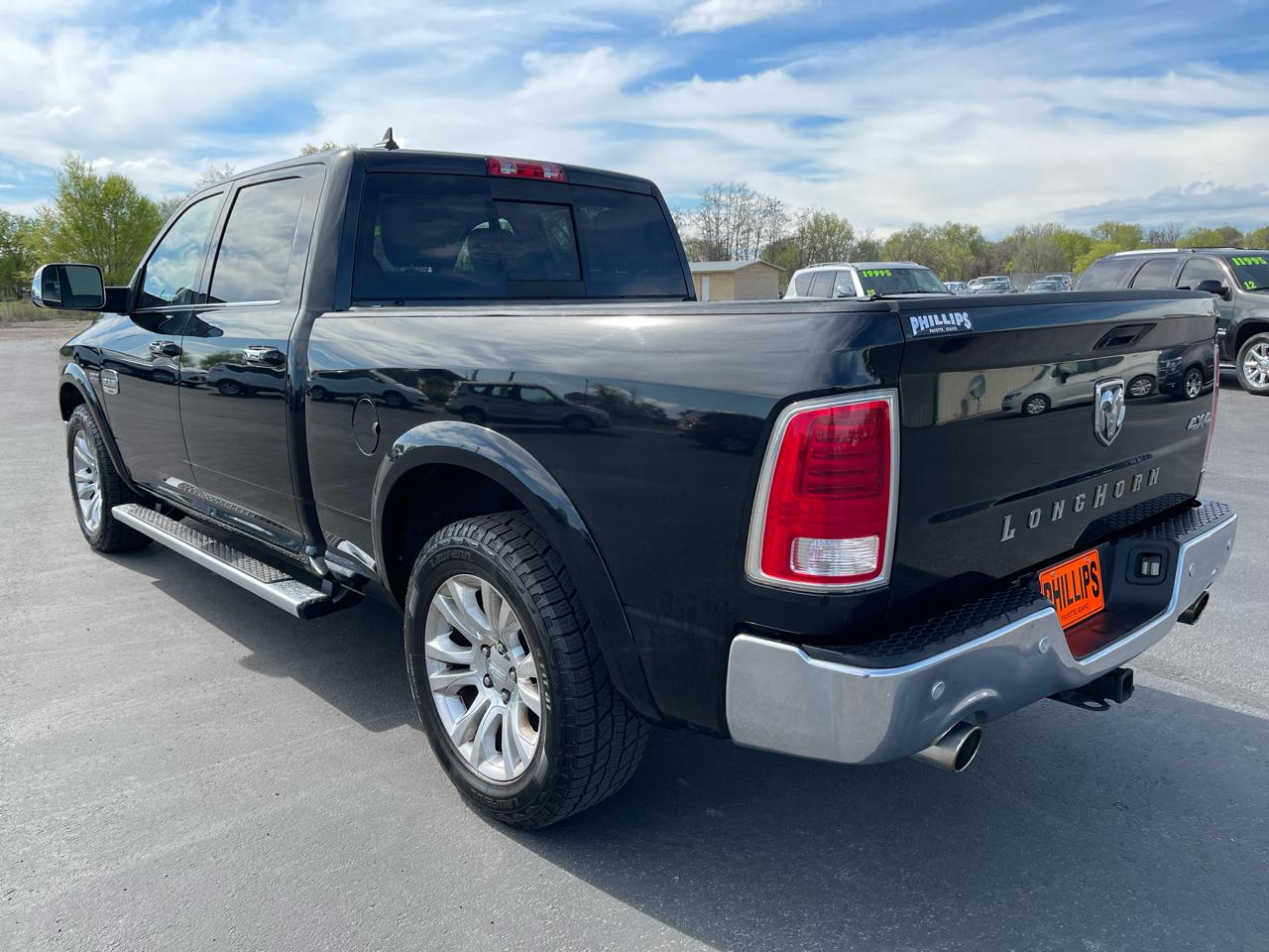 RAM 1500 Longhorn 4x4 Crew Cab 6'4" Box *Ltd Avail* 2018
