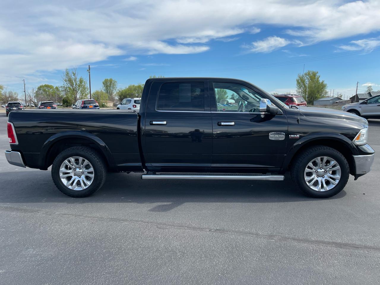 RAM 1500 Longhorn 4x4 Crew Cab 6'4" Box *Ltd Avail* 2018