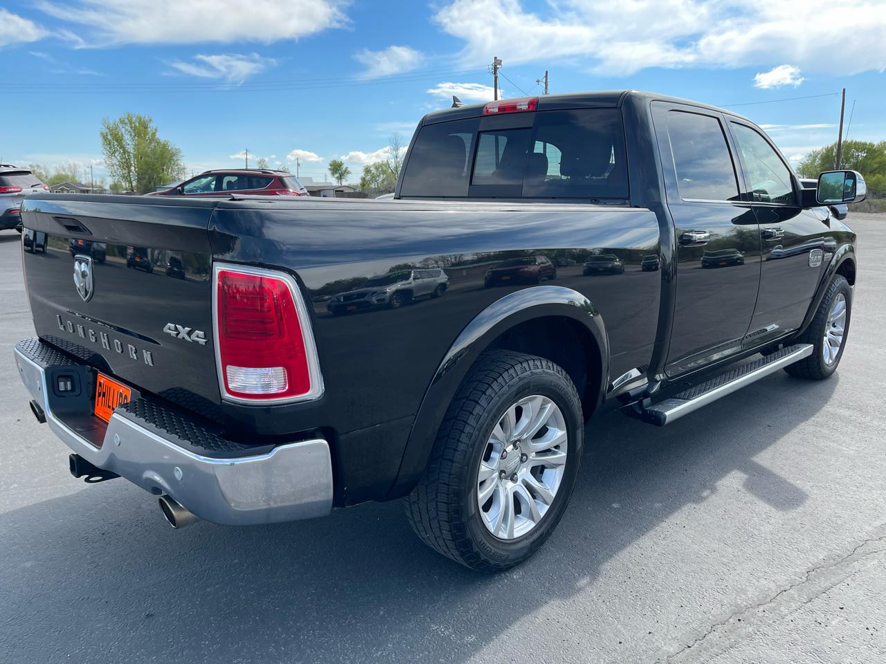 RAM 1500 Longhorn 4x4 Crew Cab 6'4" Box *Ltd Avail* 2018