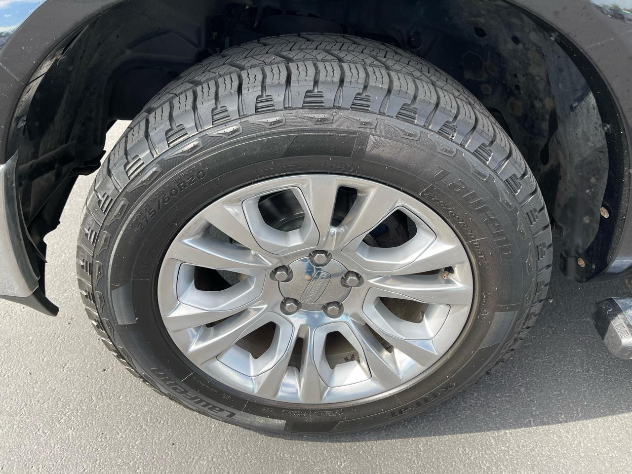 RAM 1500 Longhorn 4x4 Crew Cab 6'4" Box *Ltd Avail* 2018