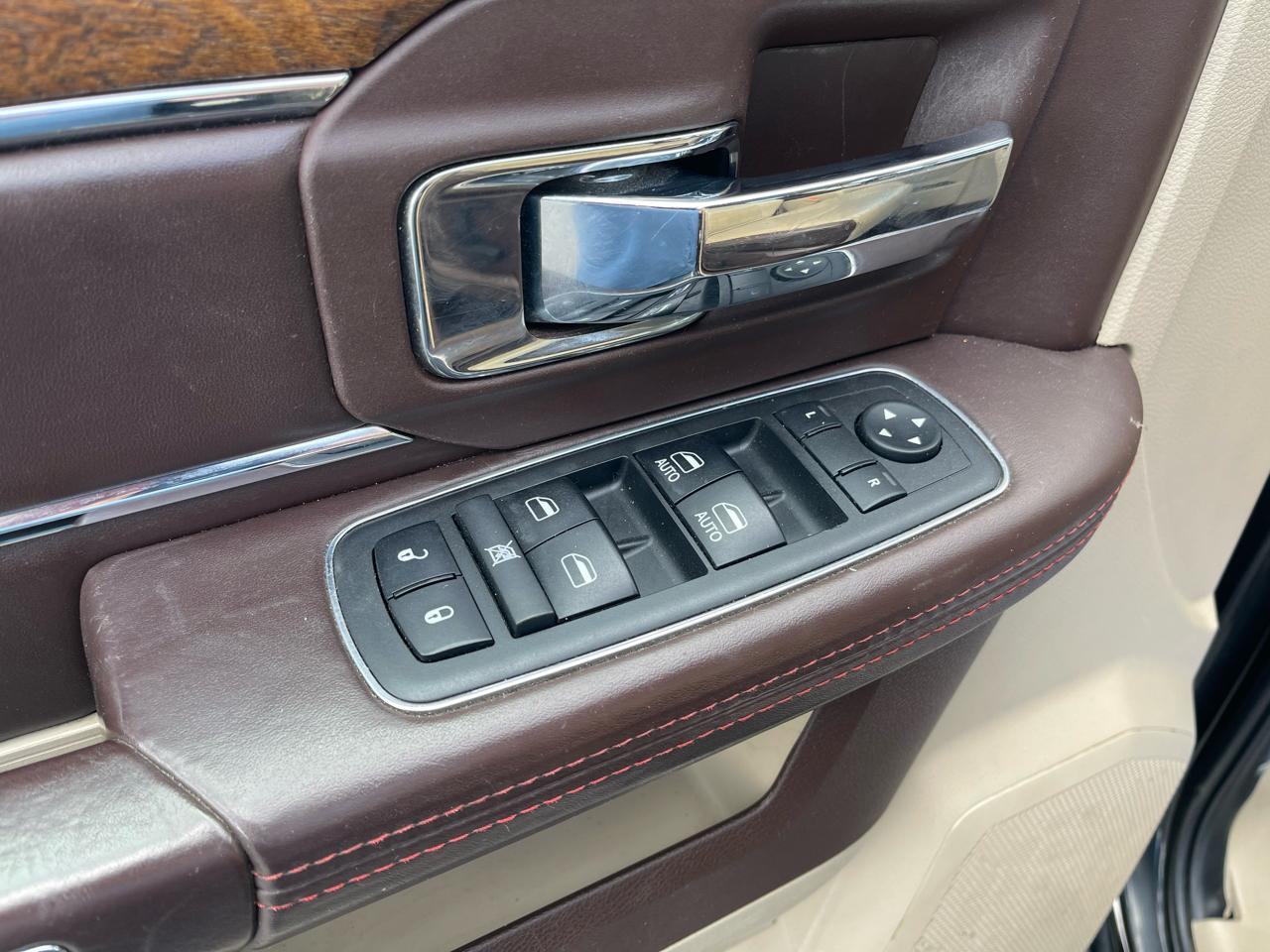 RAM 1500 Longhorn 4x4 Crew Cab 6'4" Box *Ltd Avail* 2018