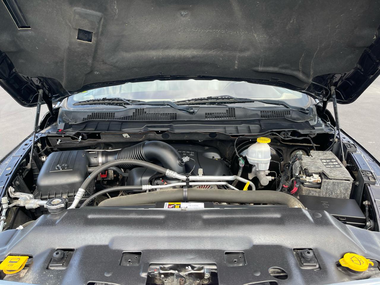 RAM 1500 Longhorn 4x4 Crew Cab 6'4" Box *Ltd Avail* 2018