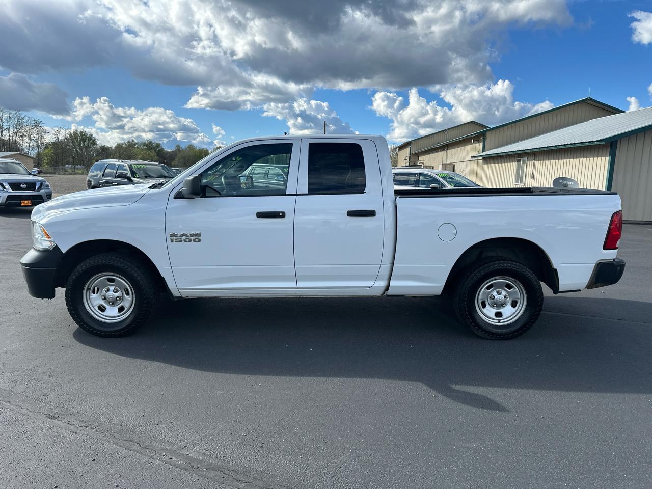 RAM 1500 Tradesman 4x4 Quad Cab 6'4" Box 2018