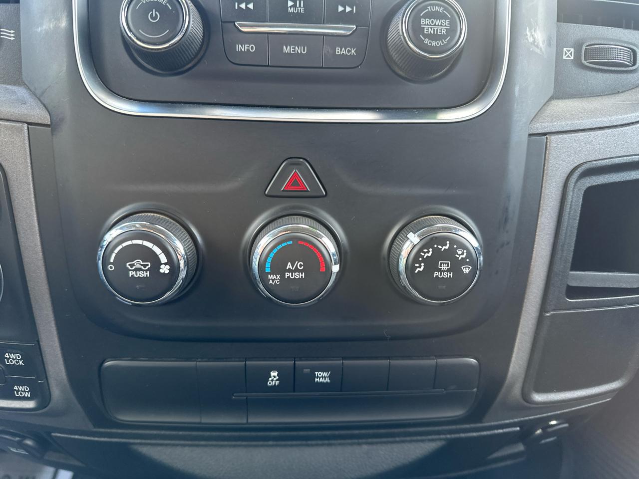 RAM 1500 Tradesman 4x4 Quad Cab 6'4" Box 2018