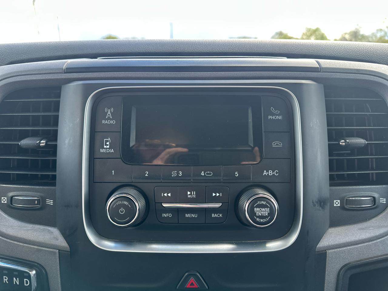 RAM 1500 Tradesman 4x4 Quad Cab 6'4" Box 2018
