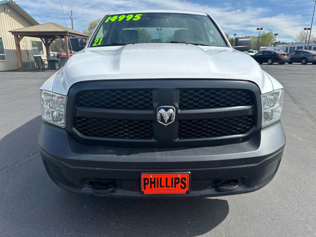 RAM 1500 Classic Tradesman 4x4 Quad Cab 6'4" Box 2021