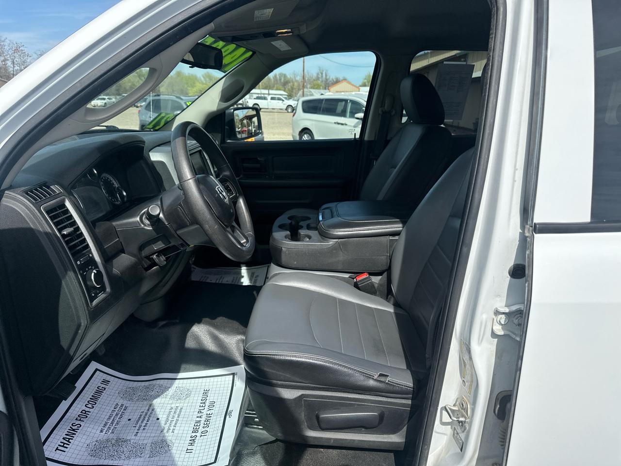 RAM 1500 Classic Tradesman 4x4 Quad Cab 6'4" Box 2021
