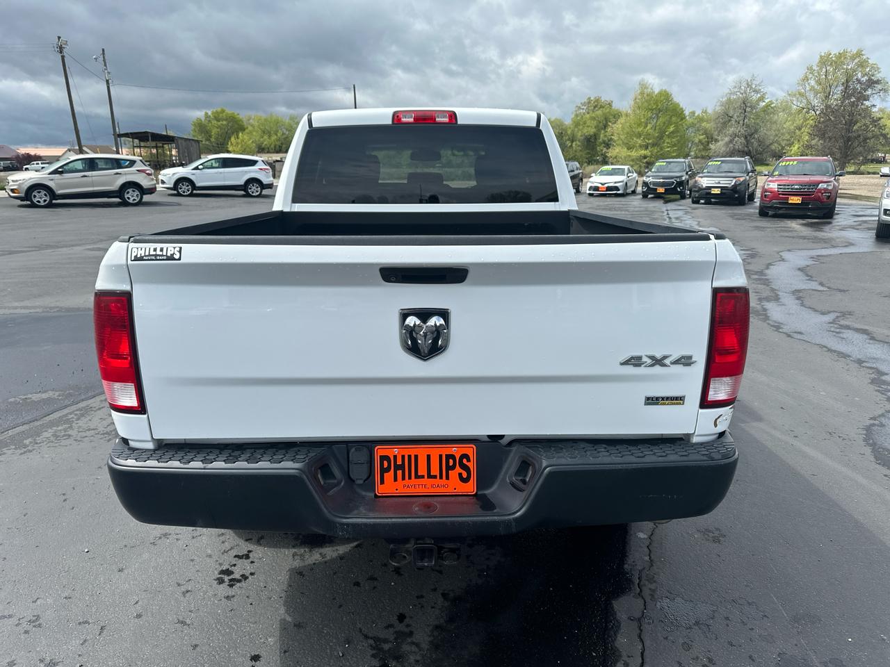RAM 1500 Classic Tradesman 4x4 Quad Cab 6'4" Box 2019