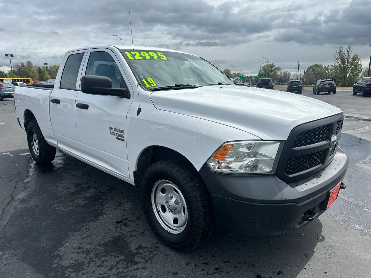 RAM 1500 Classic Tradesman 4x4 Quad Cab 6'4" Box 2019