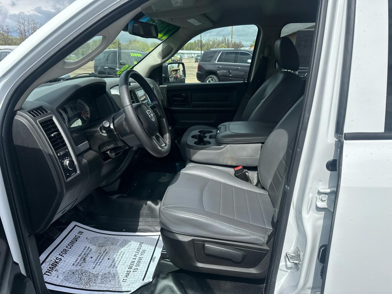 RAM 1500 Classic Tradesman 4x4 Quad Cab 6'4" Box 2019