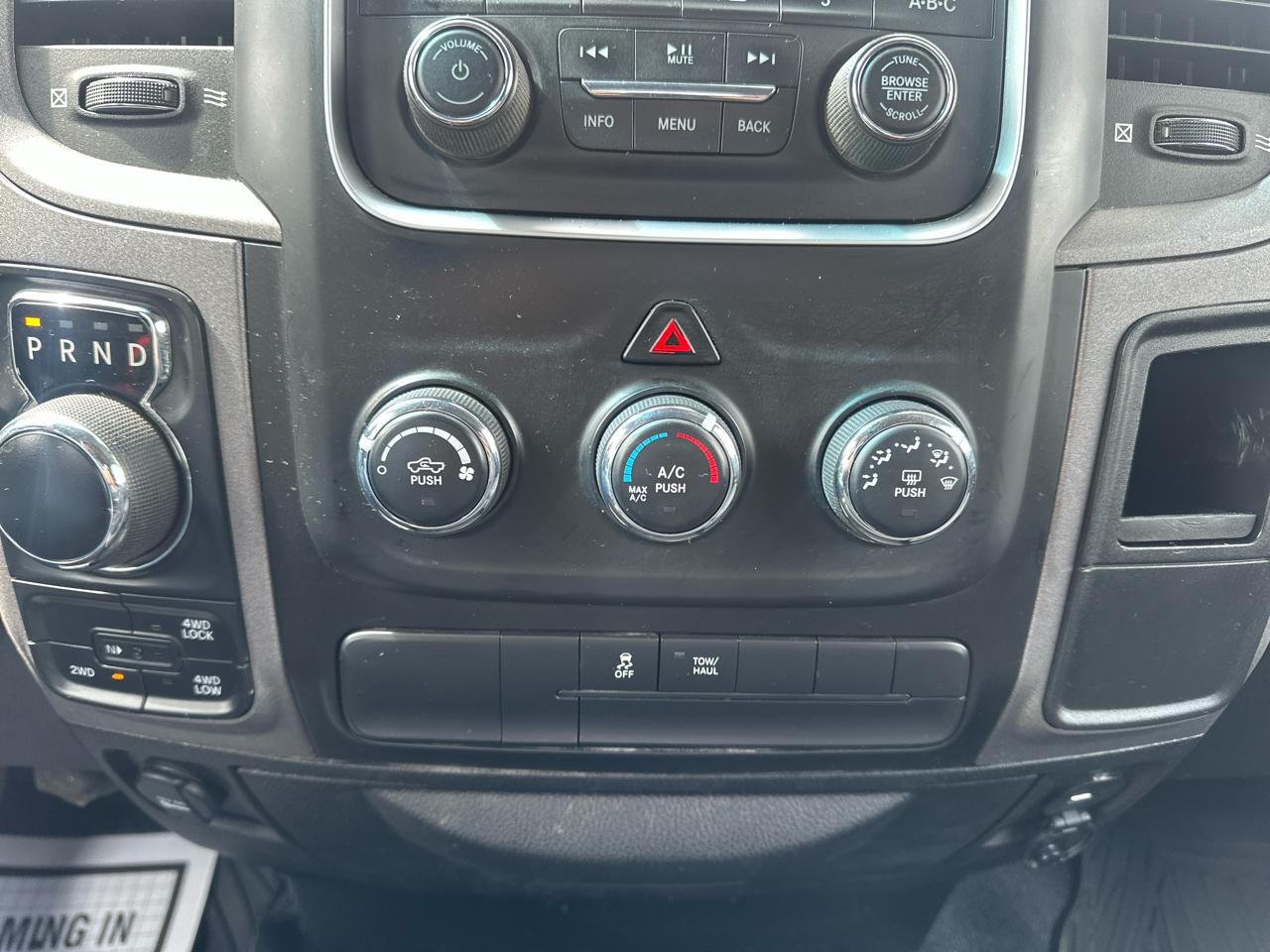 RAM 1500 Classic Tradesman 4x4 Quad Cab 6'4" Box 2019