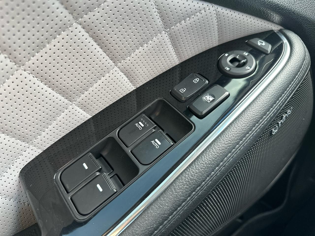 Kia Optima 4dr Sdn SXL Turbo 2015