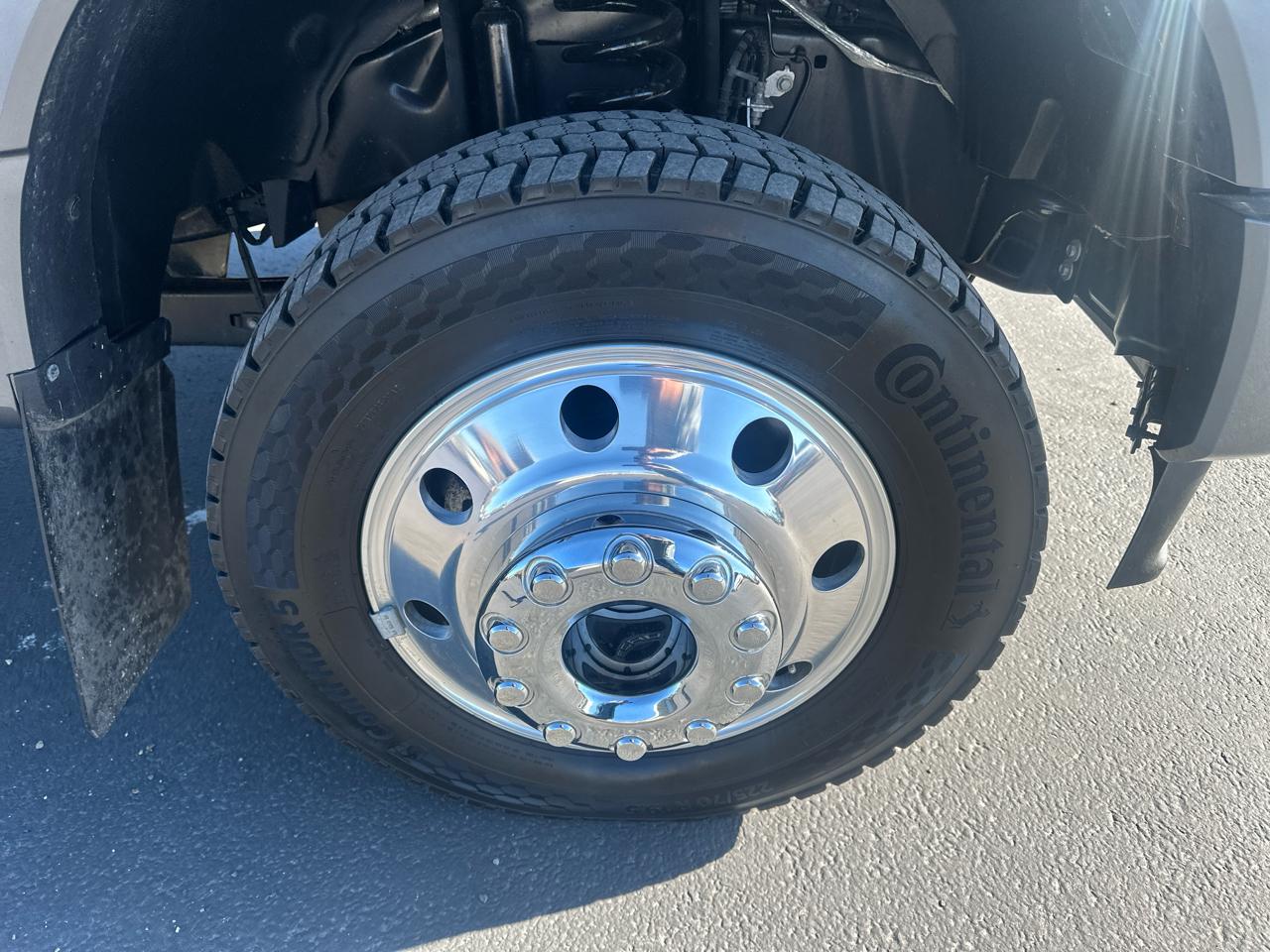 Ford Super Duty F-450 DRW Platinum 4WD Crew Cab 8' Box 2025