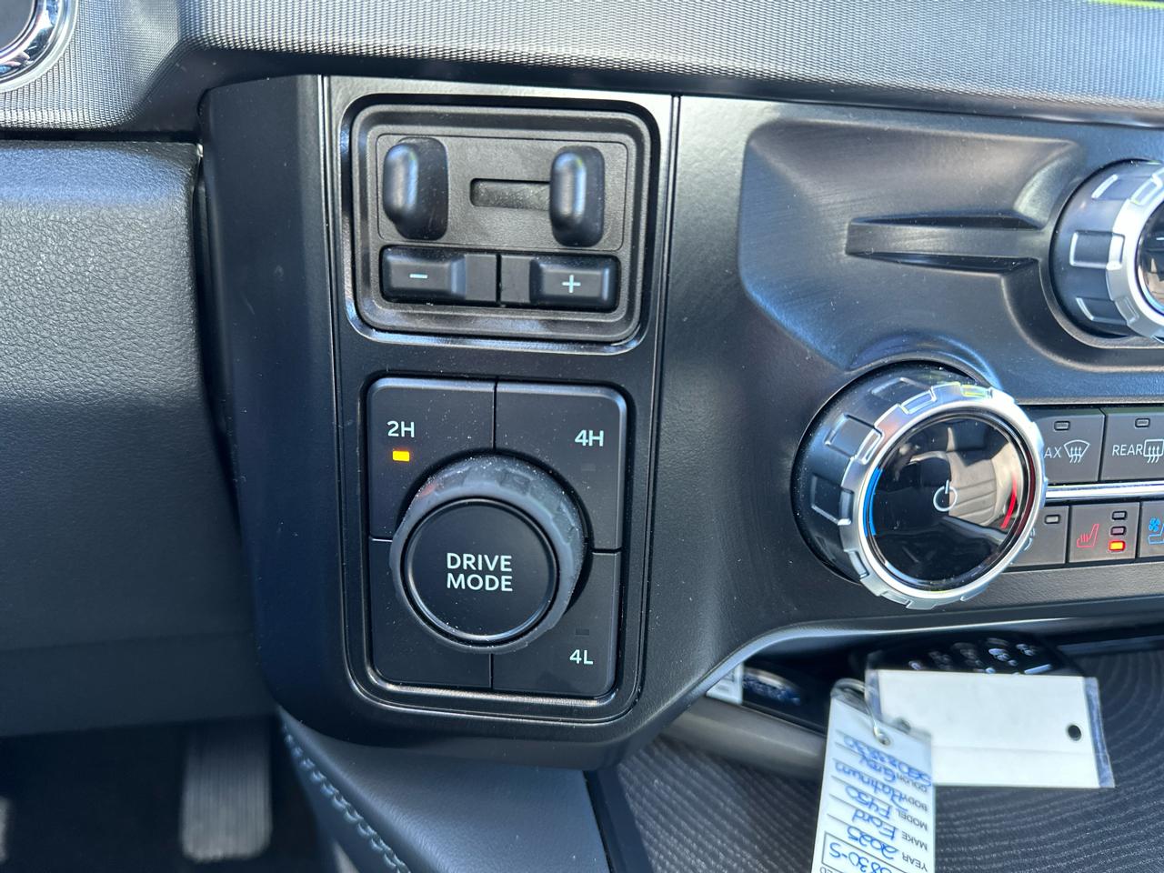 Ford Super Duty F-450 DRW Platinum 4WD Crew Cab 8' Box 2025