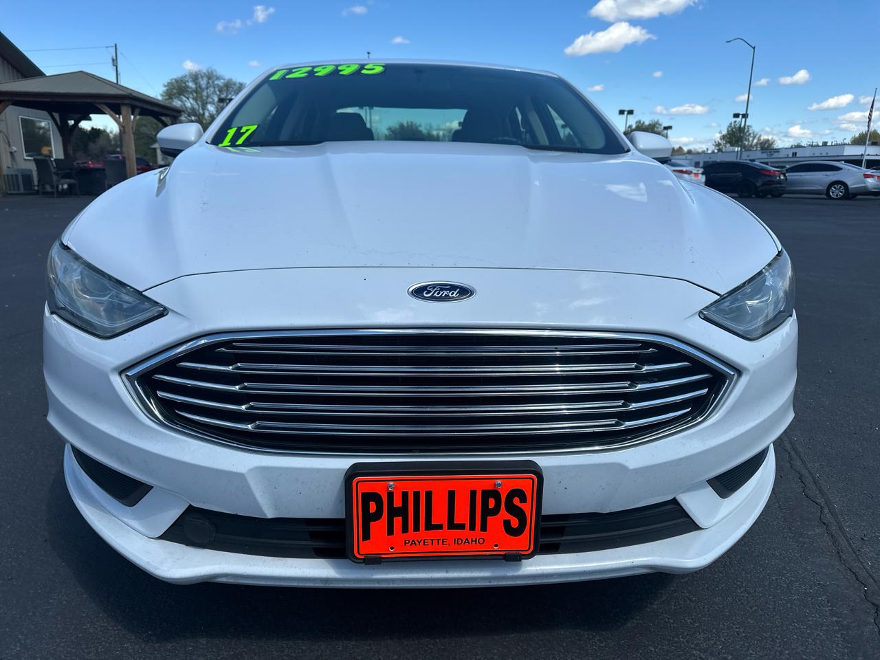 Ford Fusion S FWD 2017
