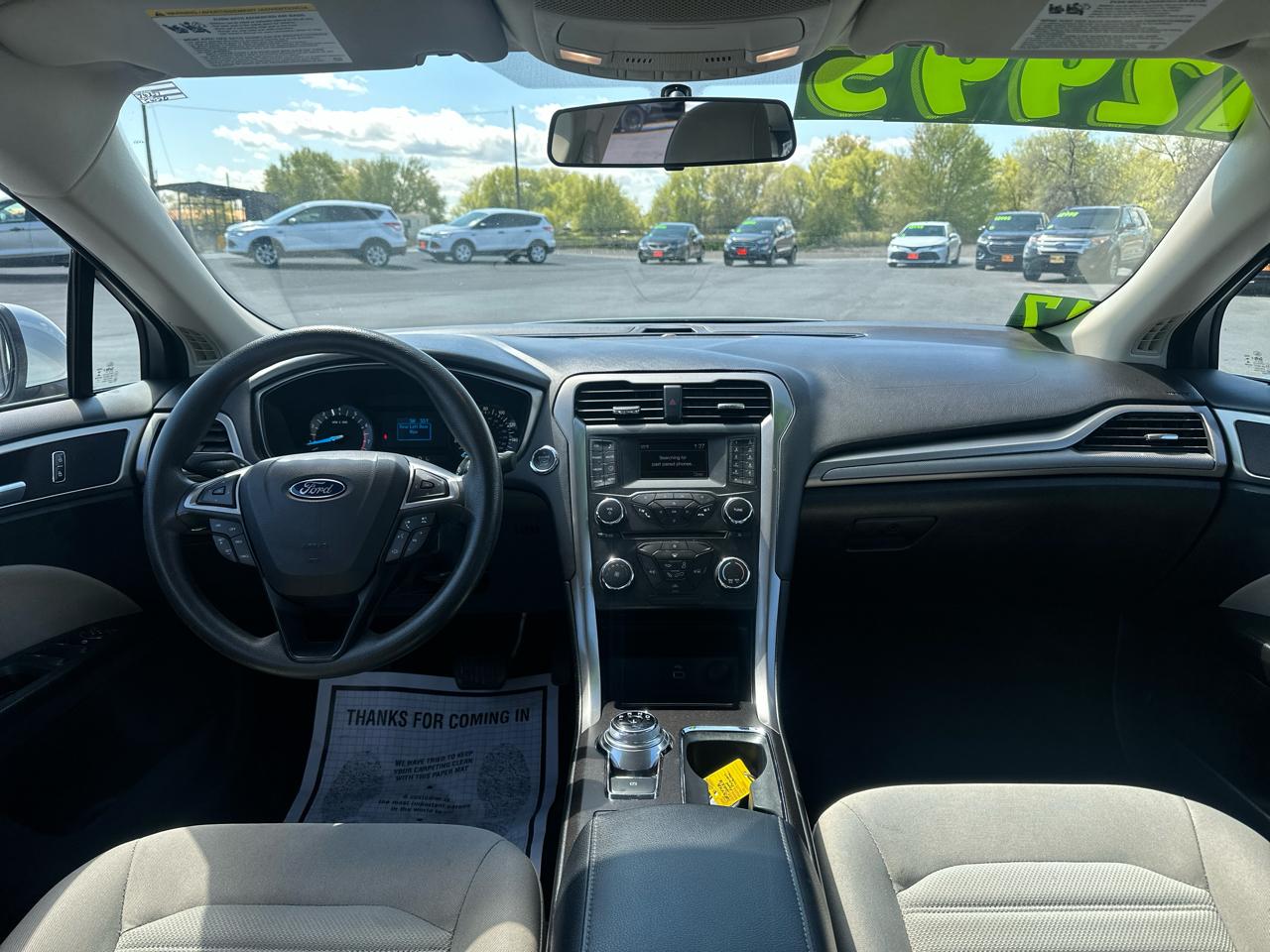 Ford Fusion S FWD 2017