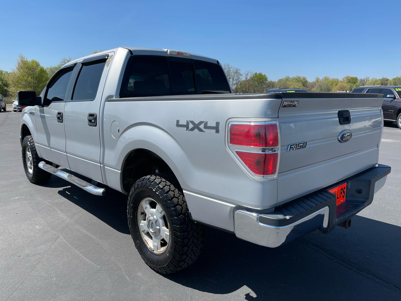 Ford F-150 4WD SuperCrew 145" XLT 2009