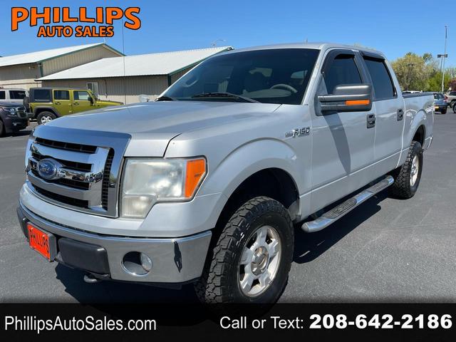 Silver 2009 Ford F-150 XLT SuperCrew 4WD Pickup Truck Four-Wheel Drive Automatic