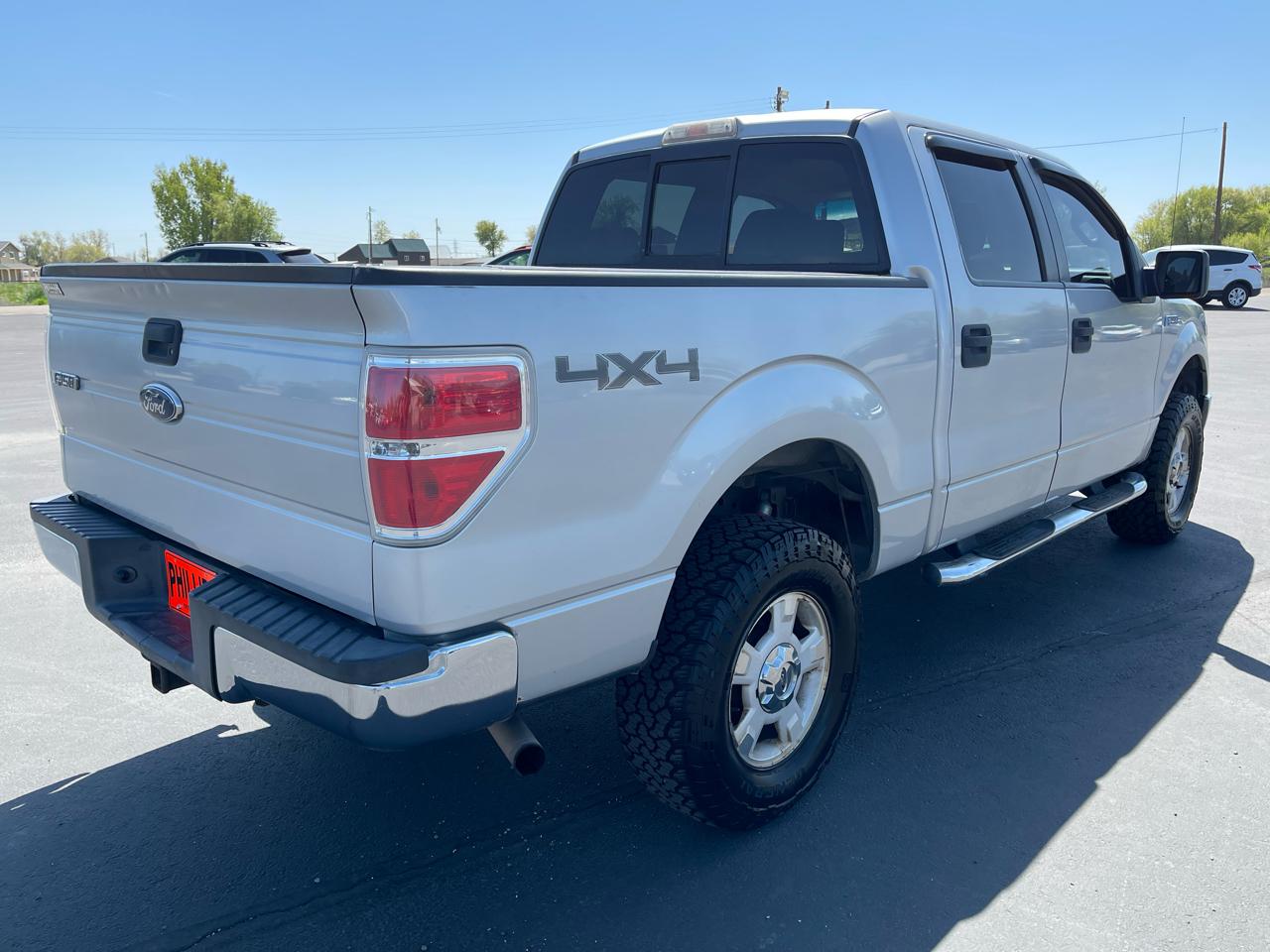 Ford F-150 4WD SuperCrew 145" XLT 2009