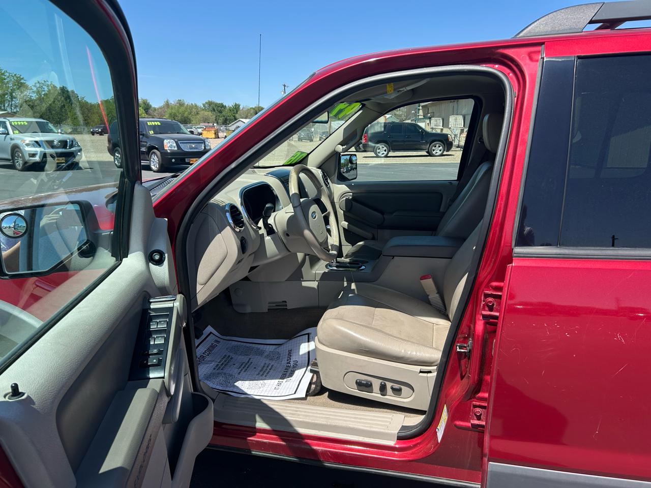 Ford Explorer 4dr 114" WB 4.0L XLT 4WD 2006