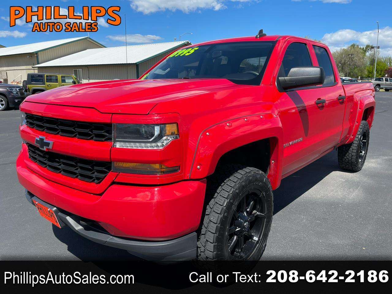 2018 Chevrolet Silverado 1500 4WD Double Cab 143.5" Custom