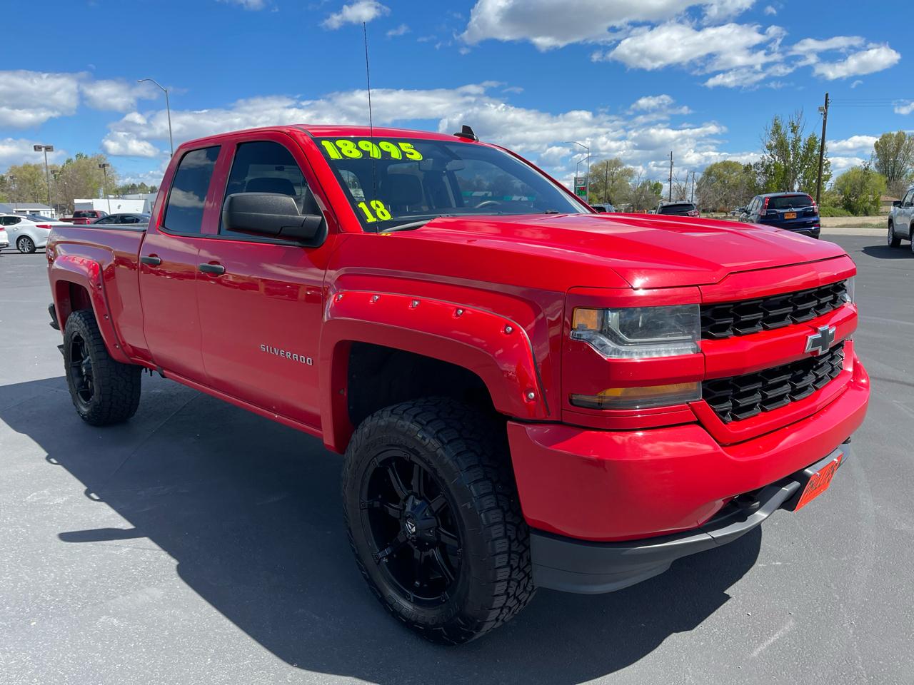 Chevrolet Silverado 1500 4WD Double Cab 143.5" Custom 2018