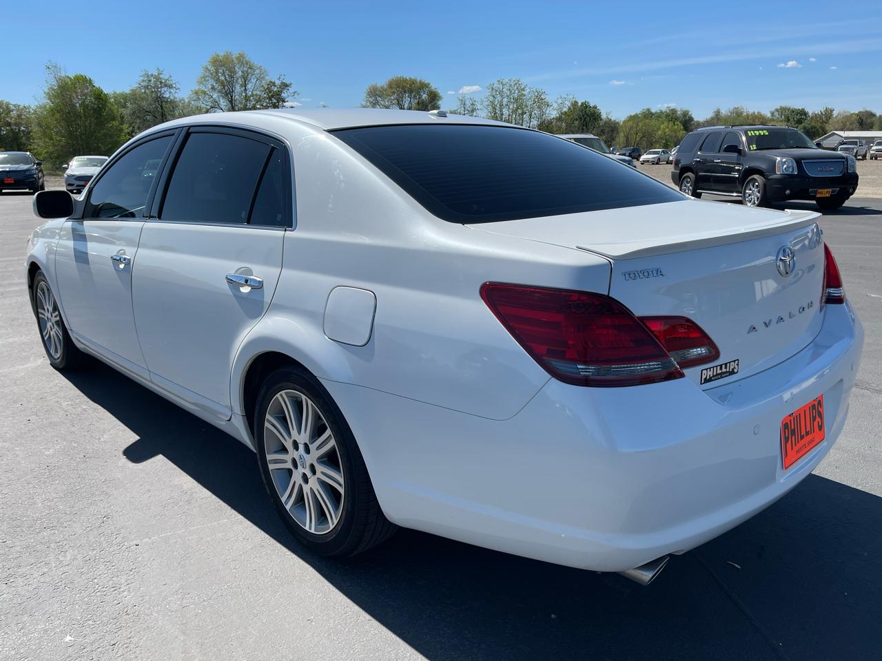 Toyota Avalon 4dr Sdn Limited (Natl) 2009