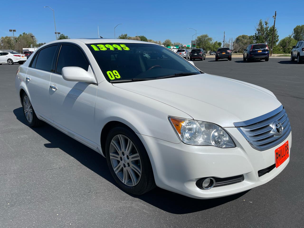 Toyota Avalon 4dr Sdn Limited (Natl) 2009