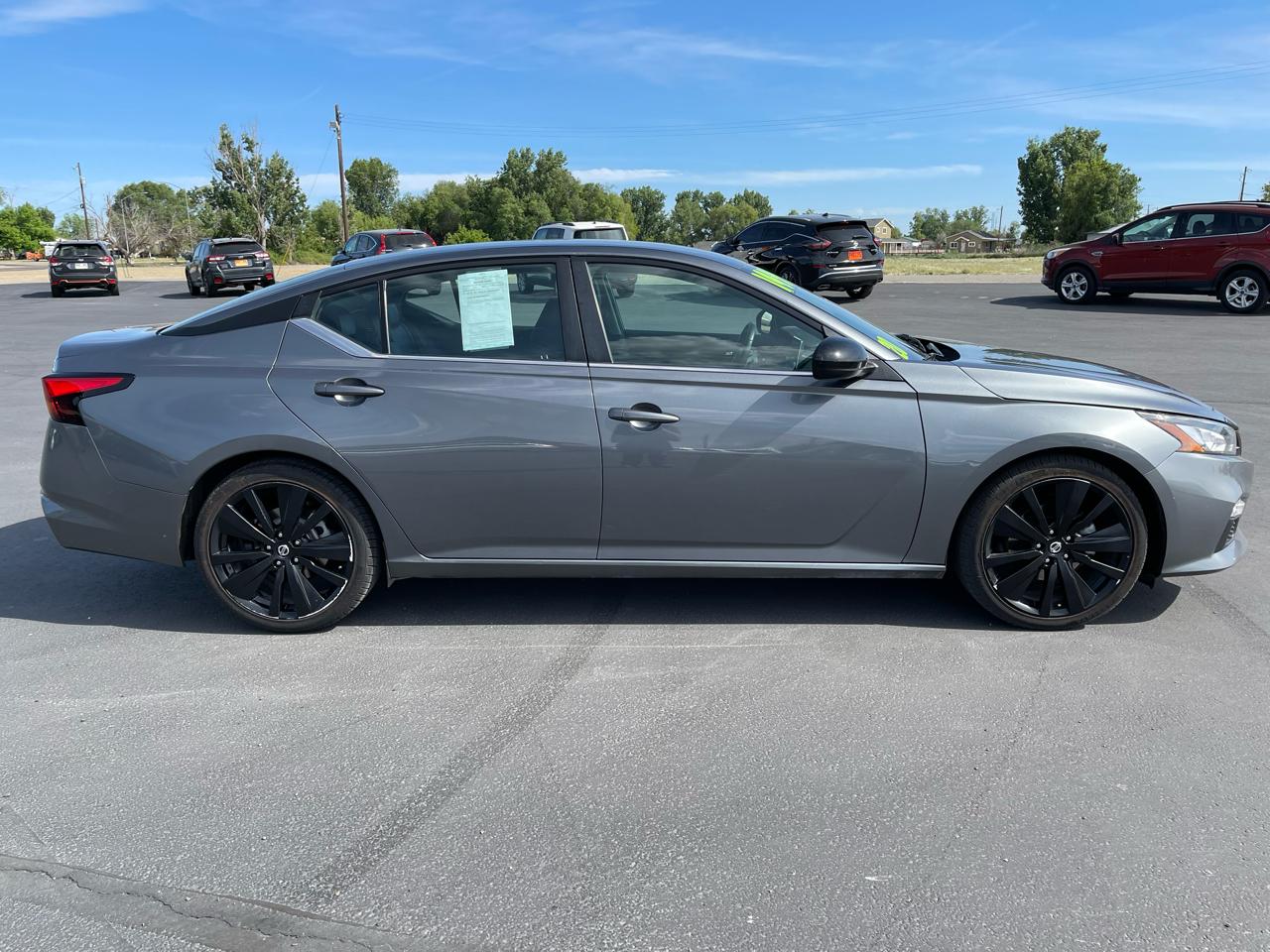 Nissan Altima 2.5 SR Sedan 2020