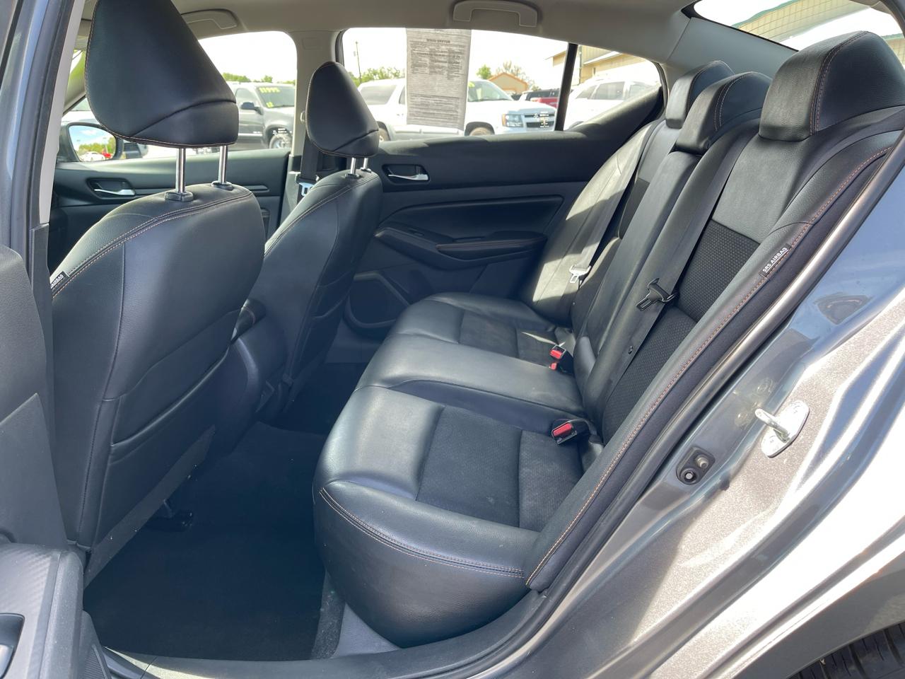 Nissan Altima 2.5 SR Sedan 2020
