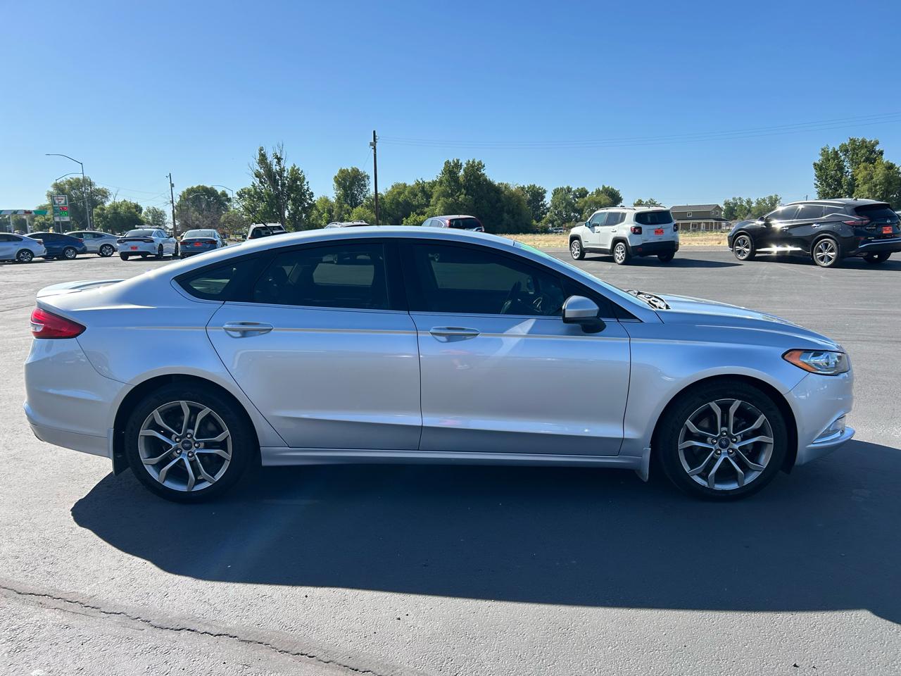 Ford Fusion SE FWD 2017