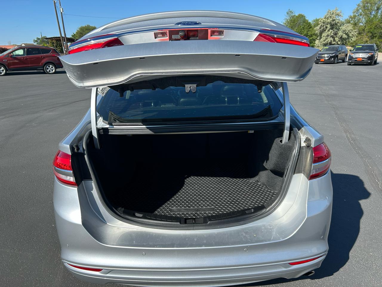 Ford Fusion SE FWD 2017
